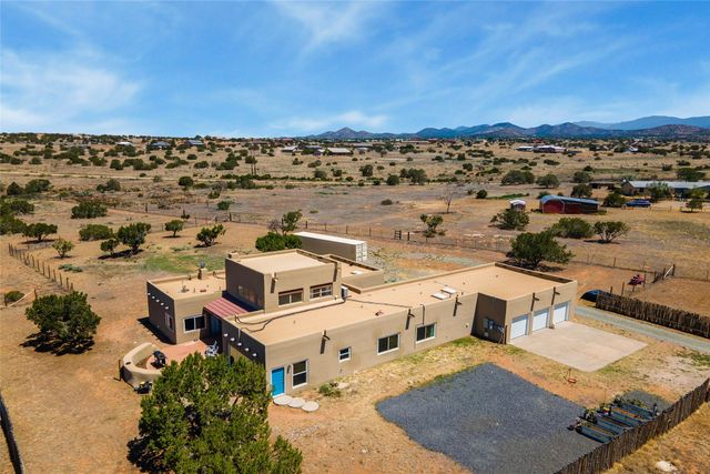 13 Camino Potrillo, Lamy, NM 87540