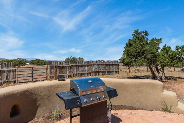 13 Camino Potrillo, Lamy, NM 87540