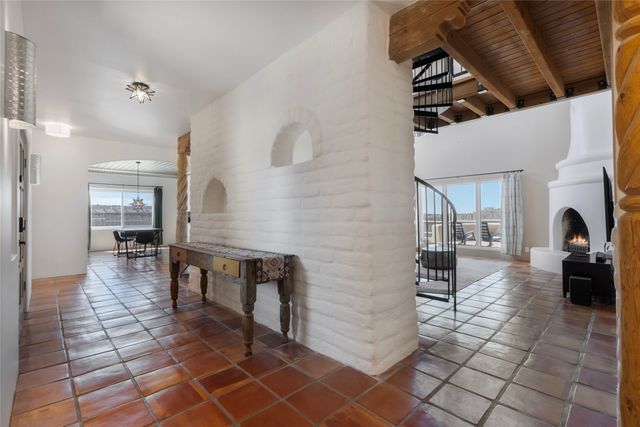 13 Camino Potrillo, Lamy, NM 87540