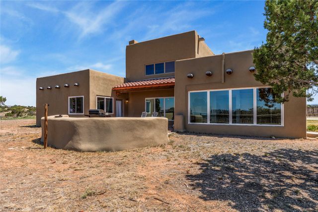 13 Camino Potrillo, Lamy, NM 87540