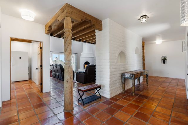 13 Camino Potrillo, Lamy, NM 87540