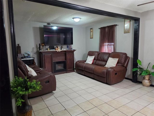 3801 SW 40th Street, Oklahoma City, OK 73119