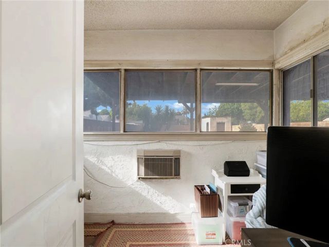 12019 Saticoy, North Hollywood, CA 91605