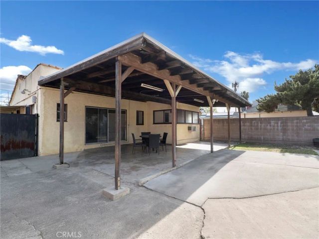 12019 Saticoy, North Hollywood, CA 91605