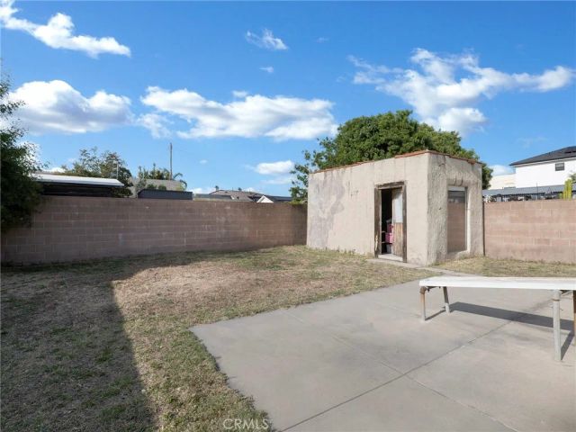 12019 Saticoy, North Hollywood, CA 91605