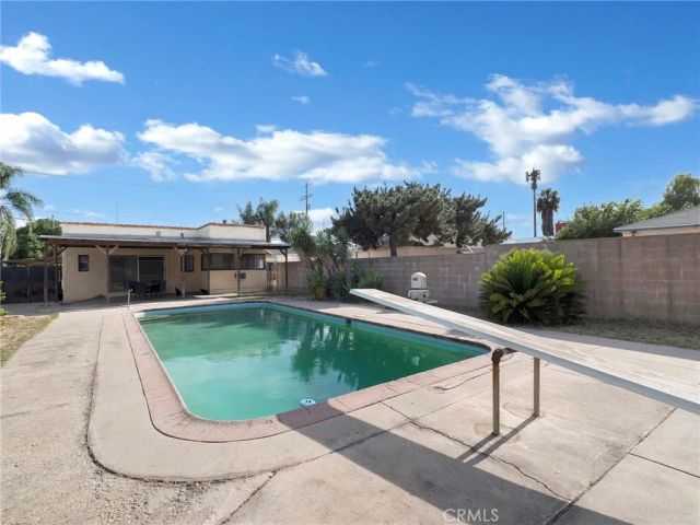 12019 Saticoy, North Hollywood, CA 91605