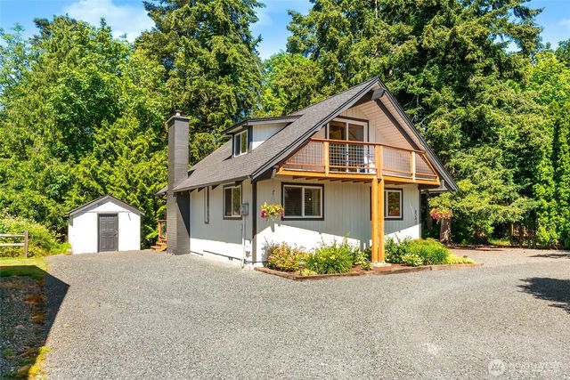 8243 Chilliwack Road, Blaine, WA 98230