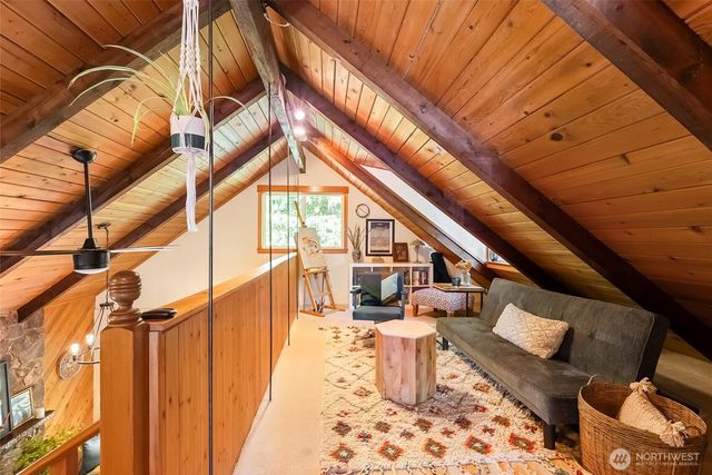 8243 Chilliwack Road, Blaine, WA 98230
