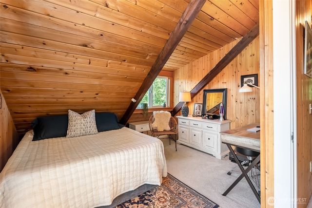 8243 Chilliwack Road, Blaine, WA 98230