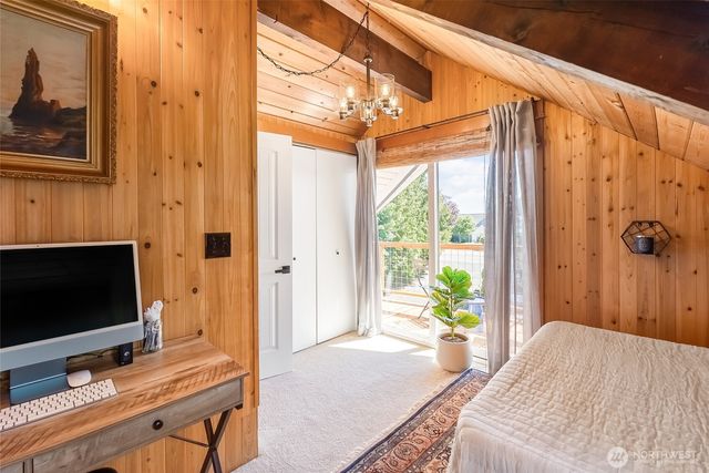 8243 Chilliwack Road, Blaine, WA 98230