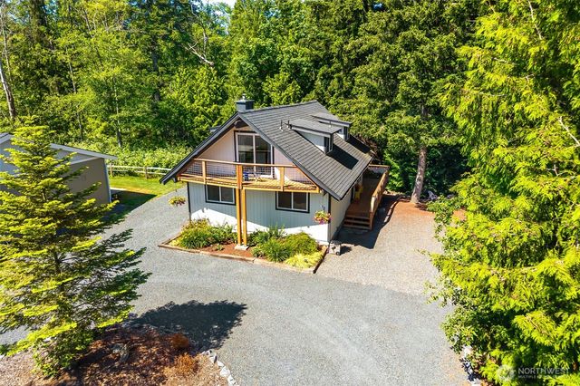 8243 Chilliwack Road, Blaine, WA 98230