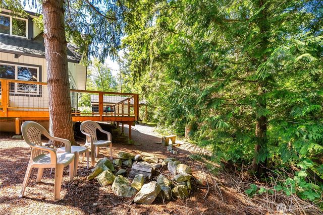8243 Chilliwack Road, Blaine, WA 98230