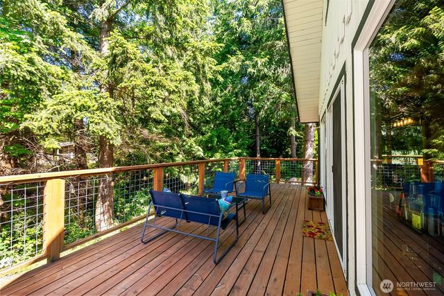 8243 Chilliwack Road, Blaine, WA 98230