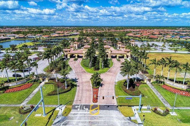 12501 CINQUETERRE DRIVE, Venice, FL 34293