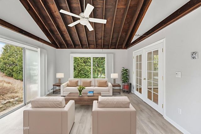 38 Juniper Lane, Holden, MA 01520