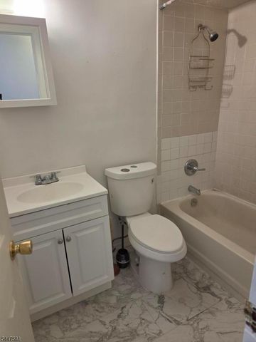 1 Sugar Loaf Ct Unit 2 2, Vernon Twp., NJ 07462