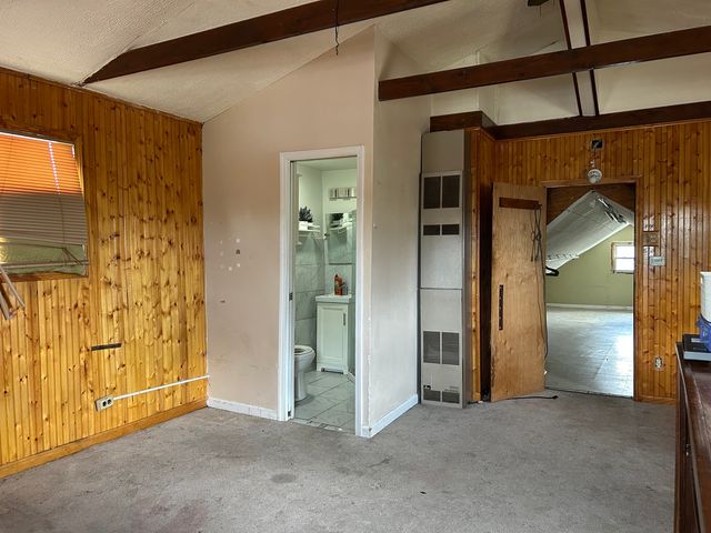 9147 S Dante Avenue, Chicago, IL 60619