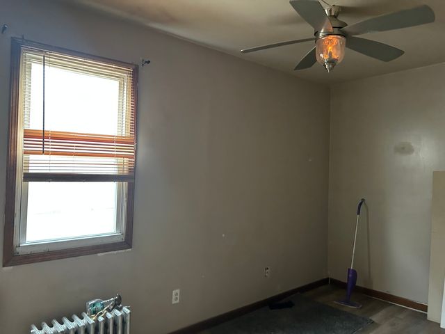 9147 S Dante Avenue, Chicago, IL 60619