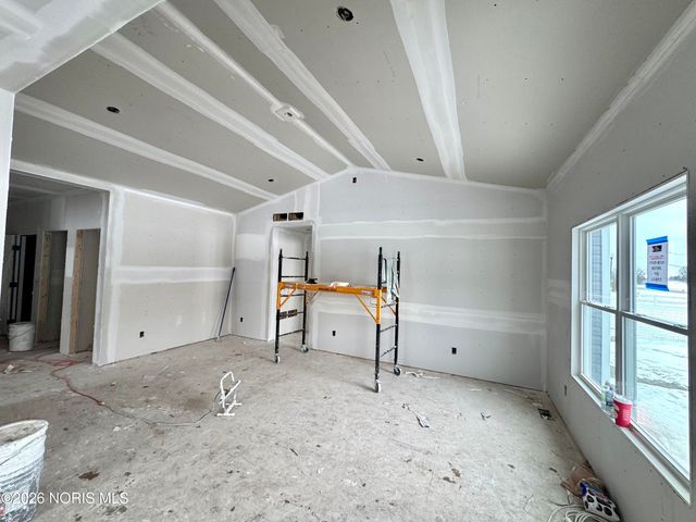 1860 Caleb Court, Waterville, OH 43566