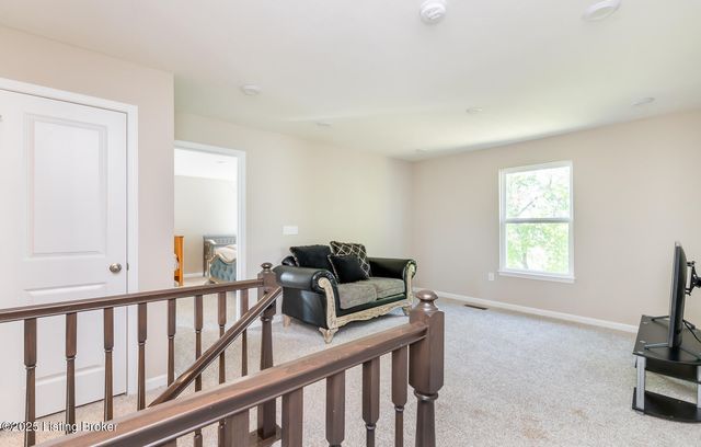 569 Williamsburg Dr, Mt Washington, KY 40047