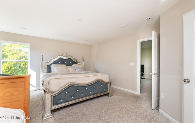 569 Williamsburg Dr, Mt Washington, KY 40047