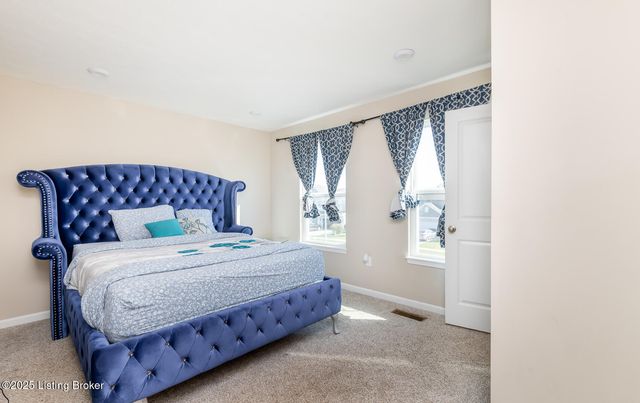 569 Williamsburg Dr, Mt Washington, KY 40047