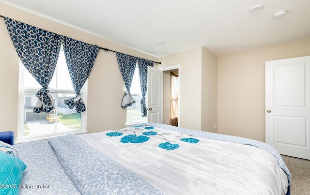 569 Williamsburg Dr, Mt Washington, KY 40047