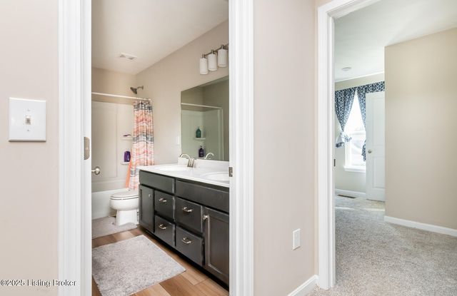 569 Williamsburg Dr, Mt Washington, KY 40047