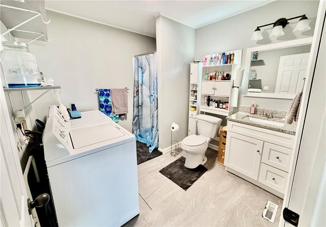 65 Worcester Road, Greece, NY 14616