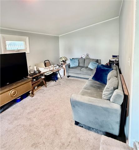 65 Worcester Road, Greece, NY 14616