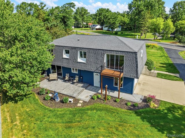 8612 Monroe Road, Vernon Village, MI 48429