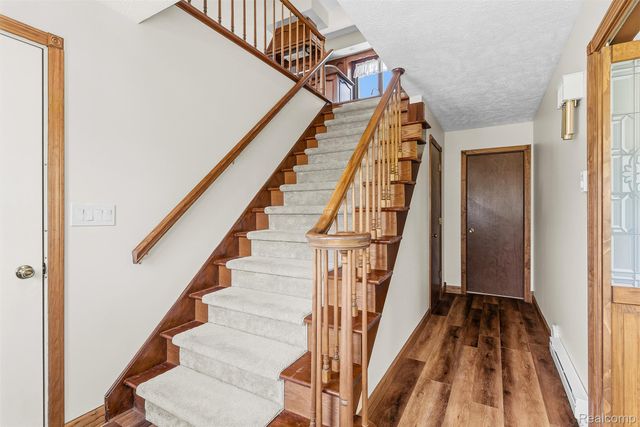 8612 Monroe Road, Vernon Village, MI 48429