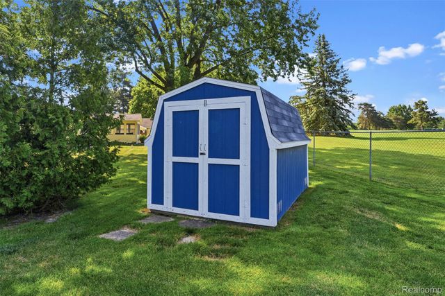 8612 Monroe Road, Vernon Village, MI 48429