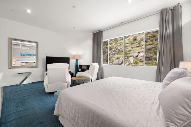 1201 Surrey Lane, Palm Springs, CA 92264