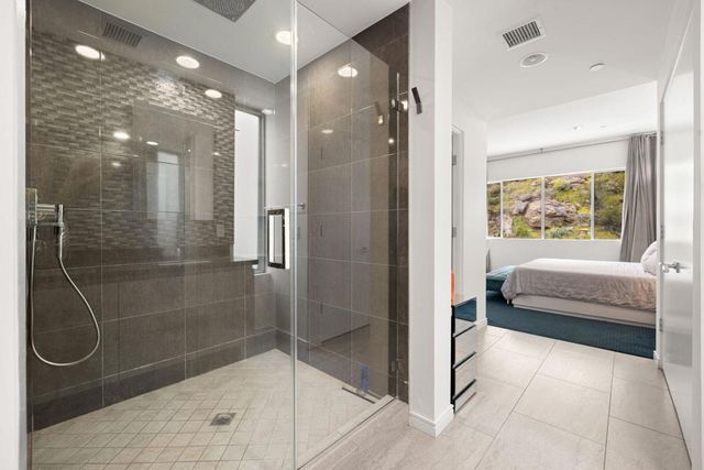 1201 Surrey Lane, Palm Springs, CA 92264