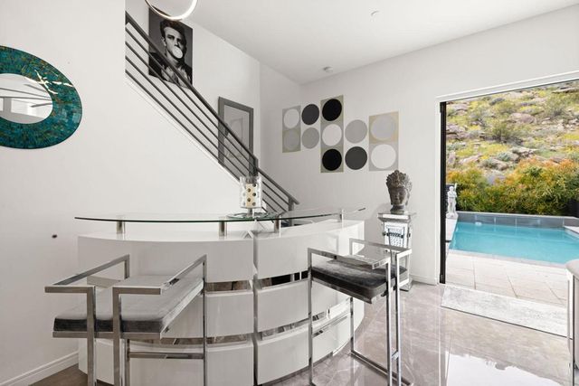 1201 Surrey Lane, Palm Springs, CA 92264