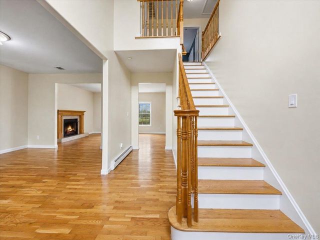977 Mt Hope Road, Middletown, NY 10940
