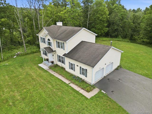 977 Mt Hope Road, Middletown, NY 10940