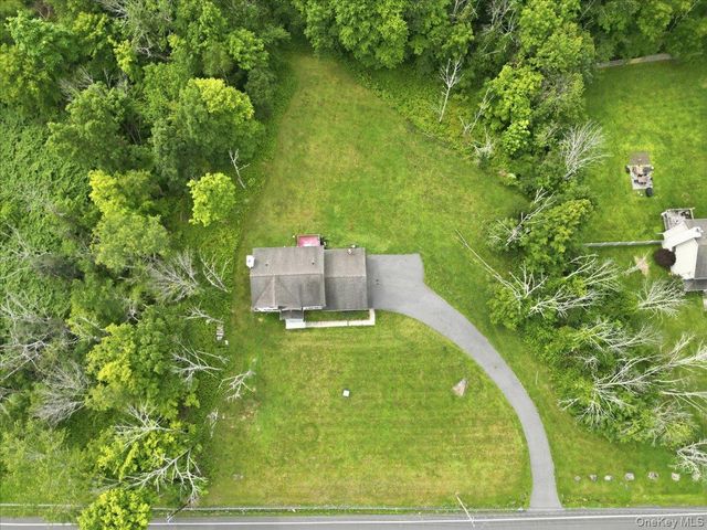 977 Mt Hope Road, Middletown, NY 10940