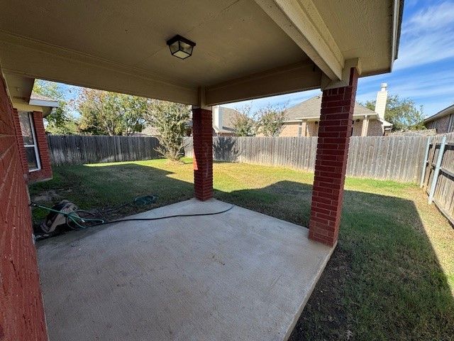 8353 Riversprings Drive, Fort Worth, TX 76053