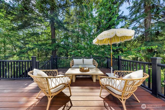 124 202nd Street SE, Bothell, WA 98012