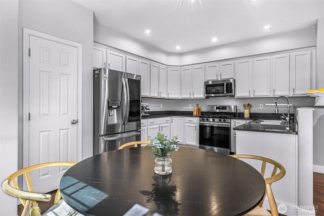 124 202nd Street SE, Bothell, WA 98012