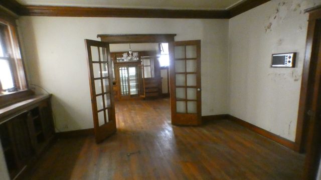 7916 S Elizabeth Street, Chicago, IL 60620