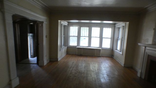 7916 S Elizabeth Street, Chicago, IL 60620