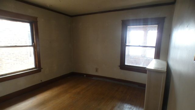 7916 S Elizabeth Street, Chicago, IL 60620