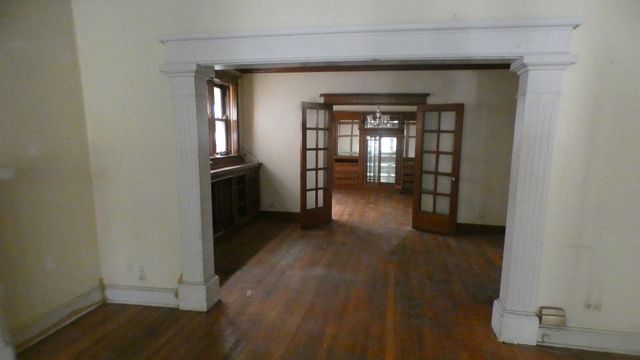 7916 S Elizabeth Street, Chicago, IL 60620