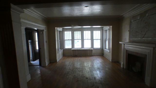 7916 S Elizabeth Street, Chicago, IL 60620