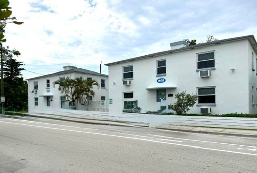 717 2nd Avenue S 8, Lake Worth Beach, FL 33460