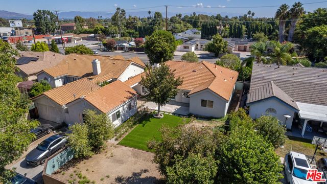 6243 Fallbrook Avenue, Woodland Hills (los Angeles), CA 91367