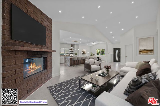 6243 Fallbrook Avenue, Woodland Hills (los Angeles), CA 91367